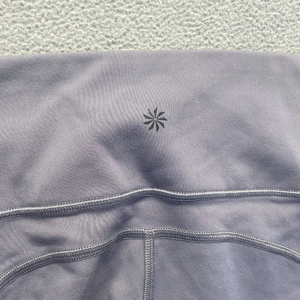 Athleta Cropped Capri Leggings Size M Athletic Pockets 79152 Gray,Running,Comfor